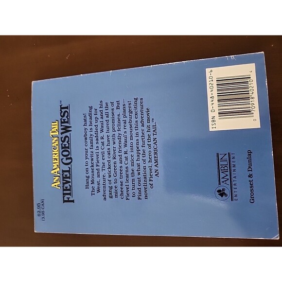 Vtg An American Tail Fievel Goes West Fievel To The Rescue Paperback Book 1991 - Picture 4 of 13